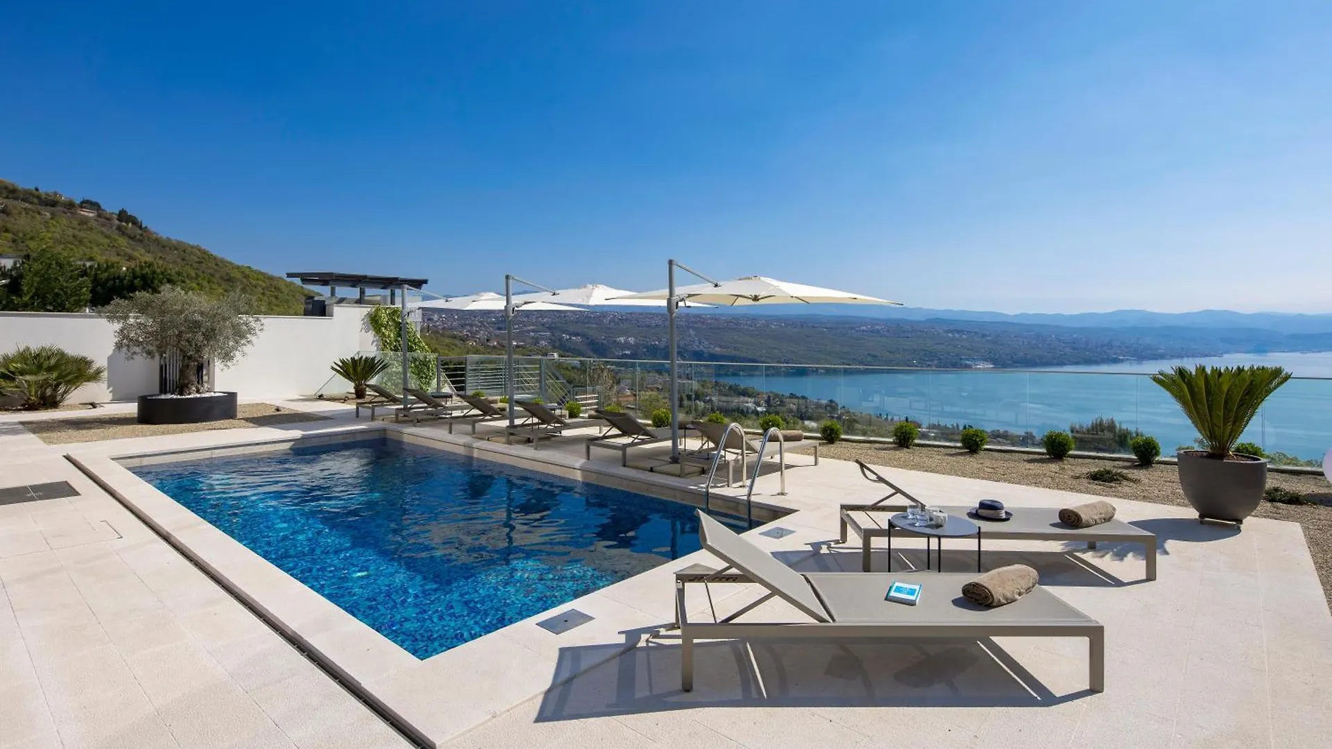 Villa Mistral Opatija, Five Star Exclusive Retreat, Gated Community Croatia