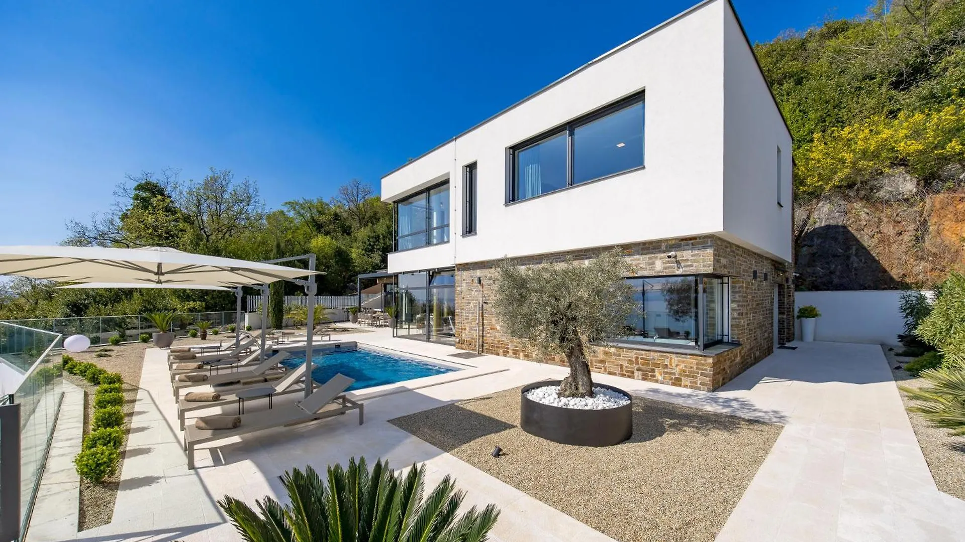 Villa Mistral Opatija, Five Star Exclusive Retreat, Gated Community Croatia